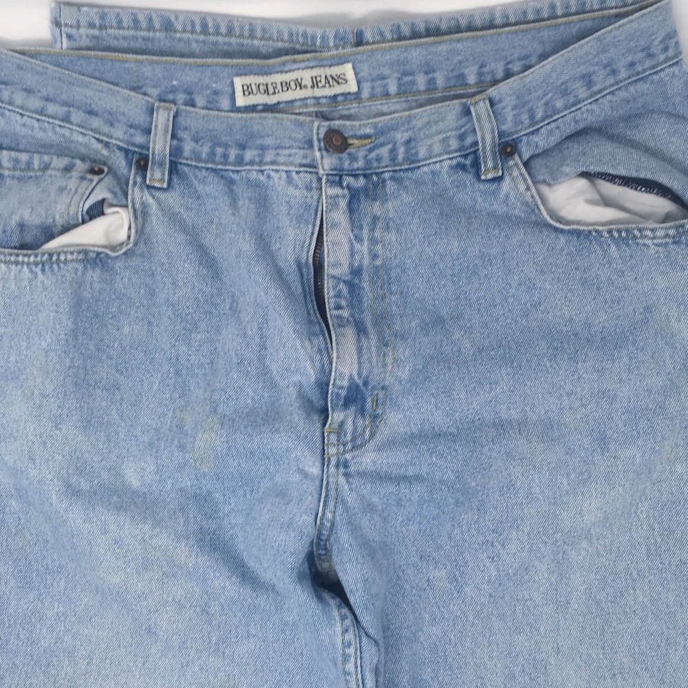Bugle Boy Straight Leg Light Wash Jeans - Picture 3 of 8